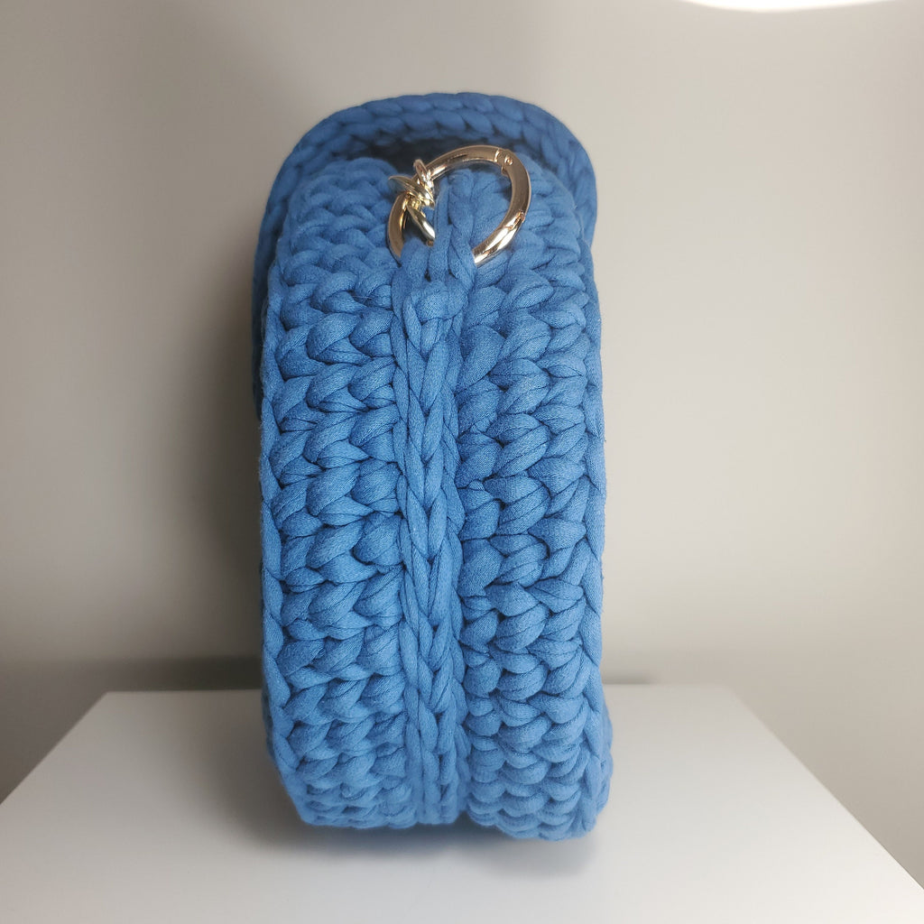 Beautiful Handmade Knitted Yarn Womans Handbag Shoulder Bag Purse