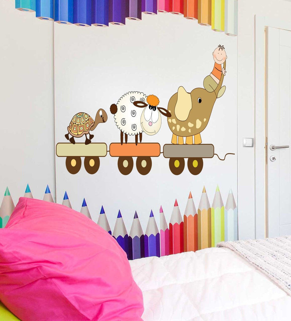 Animal Trains Kids Wall Stickers Wall Decals Peel and Stick Removable Wall Stickers for Kids Nursery Bedroom Living Room décor k-804