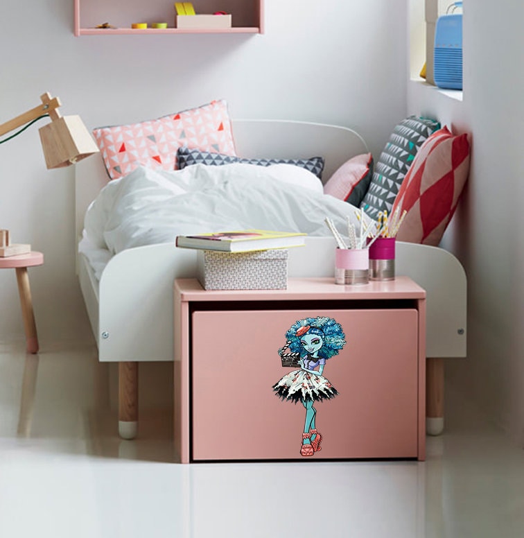 Zombie Girl Wall Decal, Zombie Girl Wall sticker, Zombie Girl wall decor