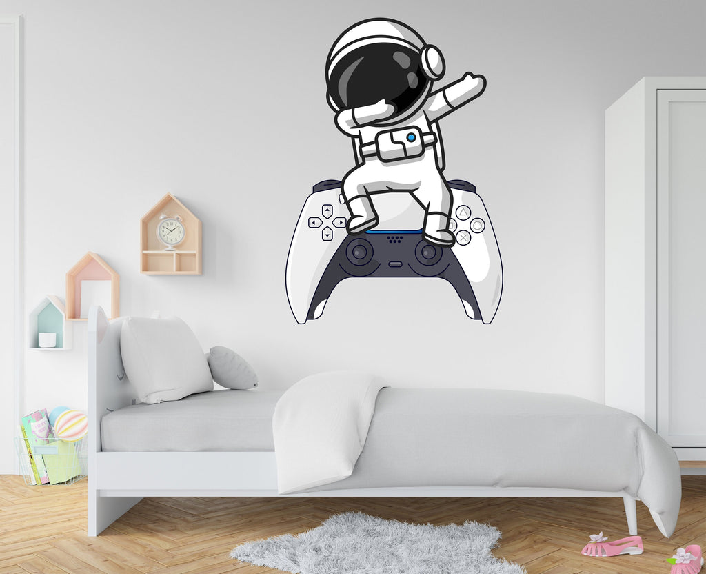 Gamer Zone wall decor Astronaut Controller decal Video Game Wall Decals Joystick Gamer Kids Bedroom Vinyl Wall Art Stickers 176RS