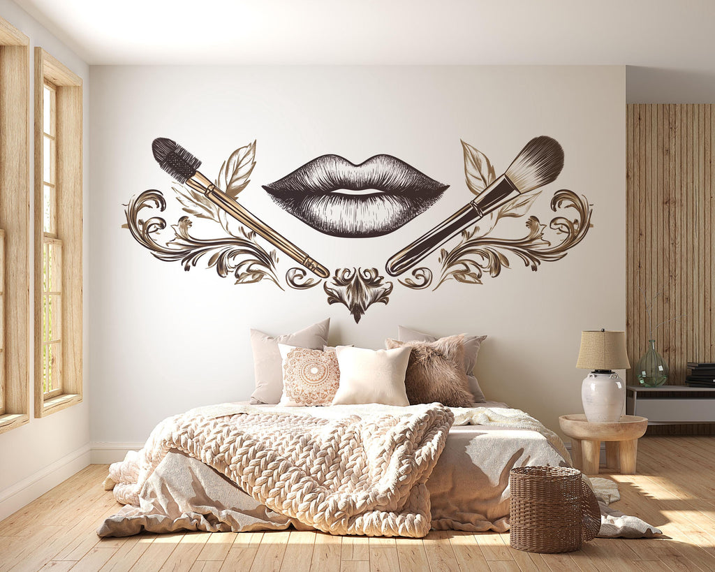 Black Gold Lips Wall Decal Makeup Brush Wall Sticker Luxury Beauty Salon Wall Decor Glam Makeup Artist Studio Decor Baroque Salon Wall Art