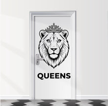 Load image into Gallery viewer, Bathroom Sign lioness Queens Door Decal, Bar Restaurant Toilet Door Decal, Bathroom Door Sign, Woman Modern Signs Vinyl Stickers, WC 1110RS