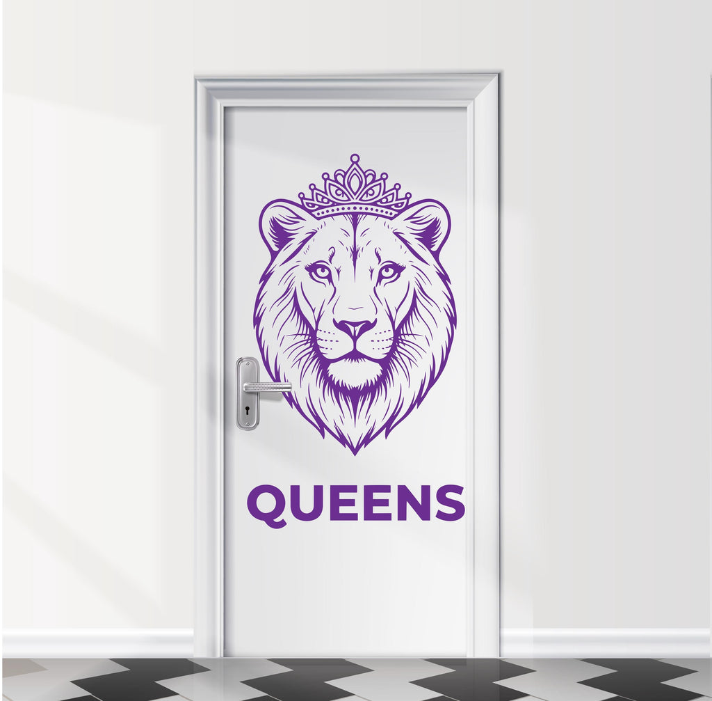 Bathroom Sign lioness Queens Door Decal, Bar Restaurant Toilet Door Decal, Bathroom Door Sign, Woman Modern Signs Vinyl Stickers, WC 1110RS